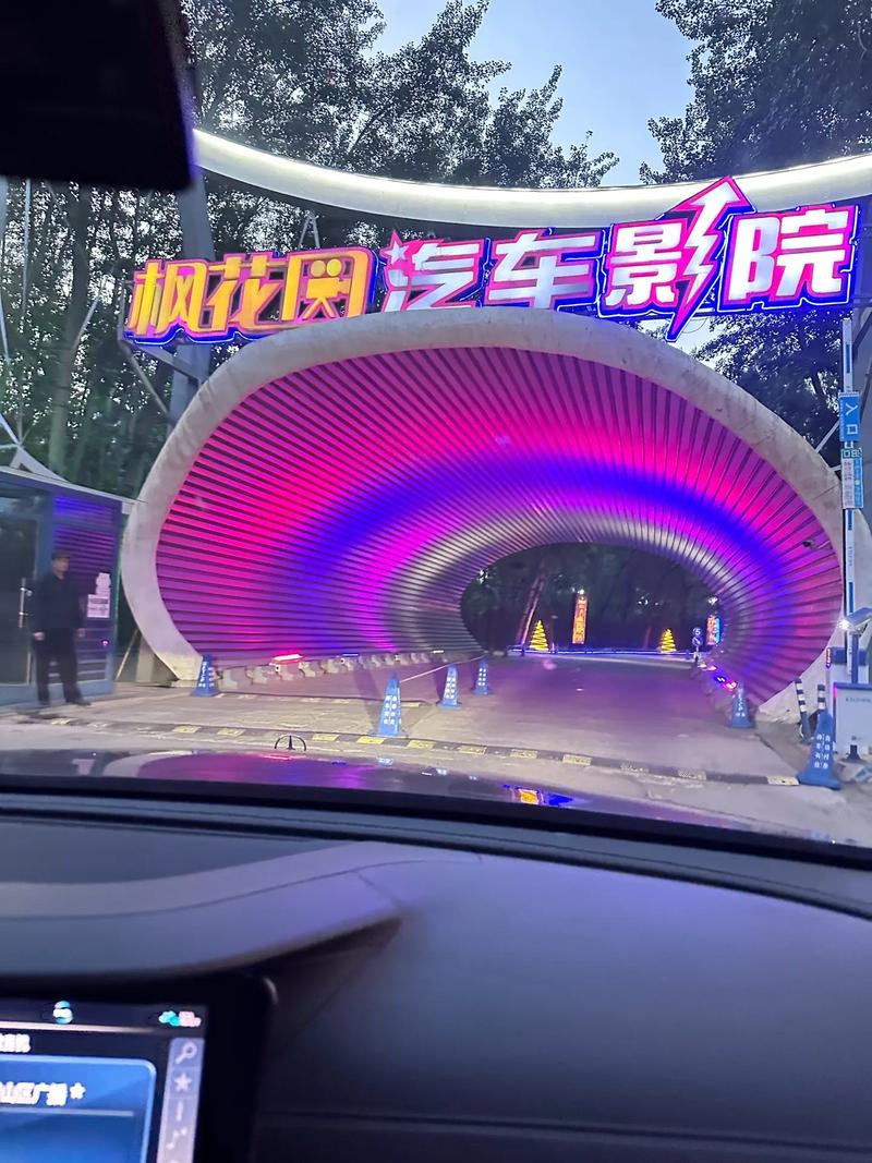 欧美老熟乱妇43p的相关介绍
