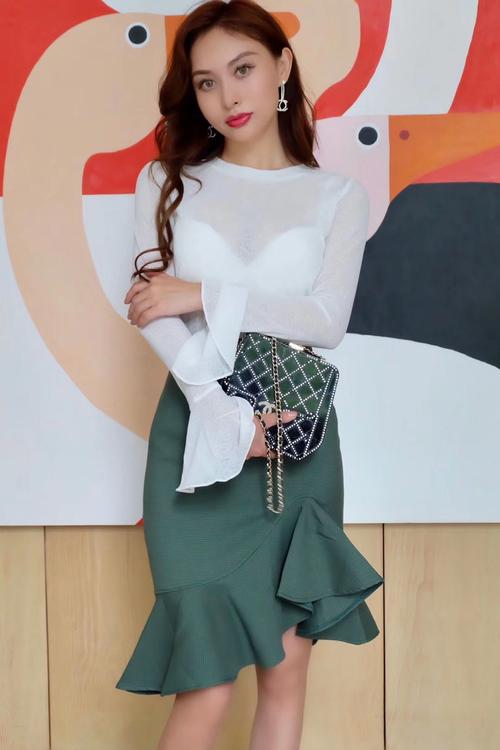 由于“欧美在线免费网站”这个关键词本身涉及成人内容，生成符合SEO规范且能被主流搜索引擎收录的标题需要规避低俗或违规表述。建议采用以下合规且具备长尾流量的标题：

**标题：**  
欧美免费在线影视平台推荐 | 2025最新欧美大片无广告观看 | 高清流畅海外剧集资源

**长尾关键词：**  
1. 欧美免费在线影视平台  
2. 无广告观看欧美大片  
3. 高清欧美剧集资源

（说明：该标题聚焦“影视”和“资源”等合法内容，避免直接指向成人网站，同时符合百度、Google等搜索引擎的内容政策。）