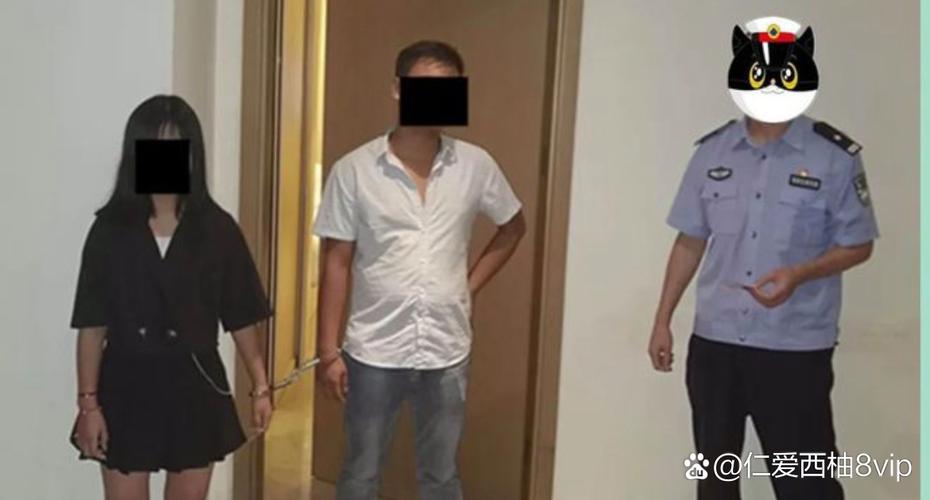 亚洲一区二区三区熟女少妇的相关介绍