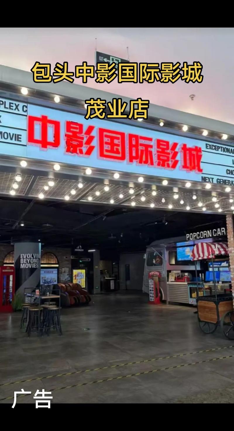 亚洲少妇综合时尚穿搭指南，优雅气质与日常搭配技巧分享