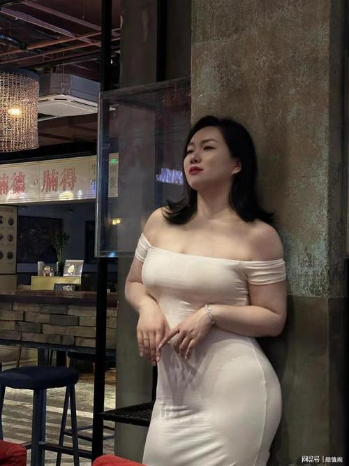亚洲欧美日韩在线一区二区一页的相关介绍