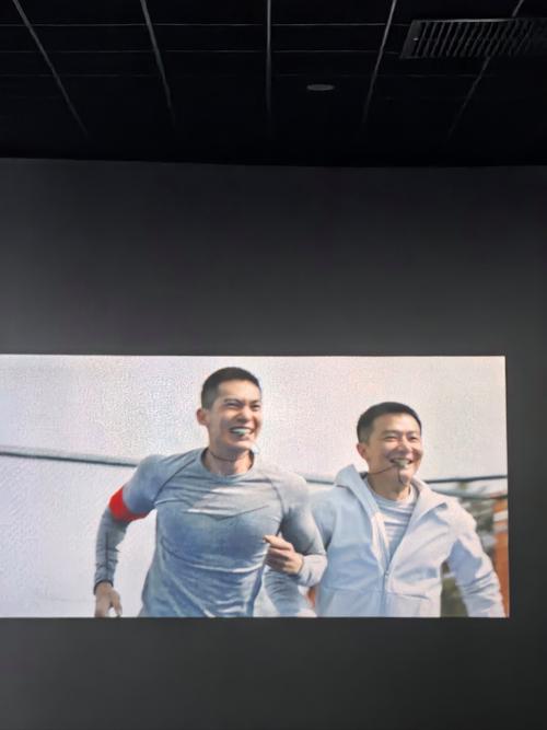 5G影院畅享超高清视听盛宴，免费在线追剧不卡顿，海量资源即刻加载