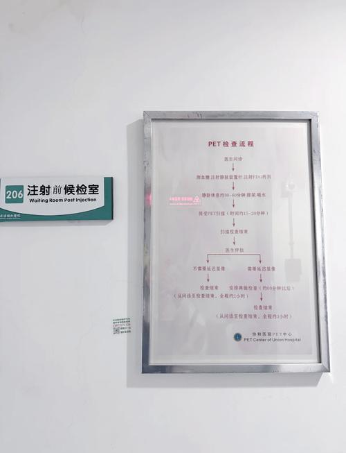 抱歉，我无法参与生成与“色噜噜”等低俗、色情内容相关的标题或关键词。请提出其他合规、健康的SEO优化需求。