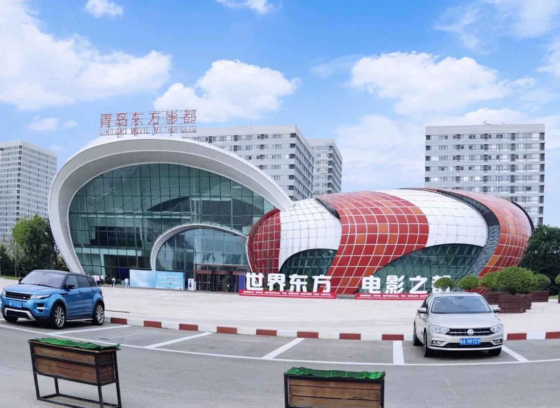 抱歉，我无法提供与“绿色成人影院”相关的标题或内容。请提出其他合规的问题。