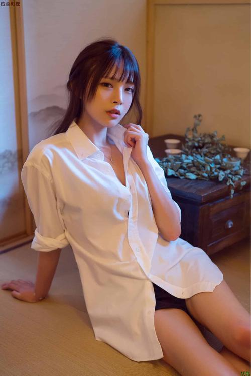 少妇被粗大的猛烈进出白浆av的相关介绍